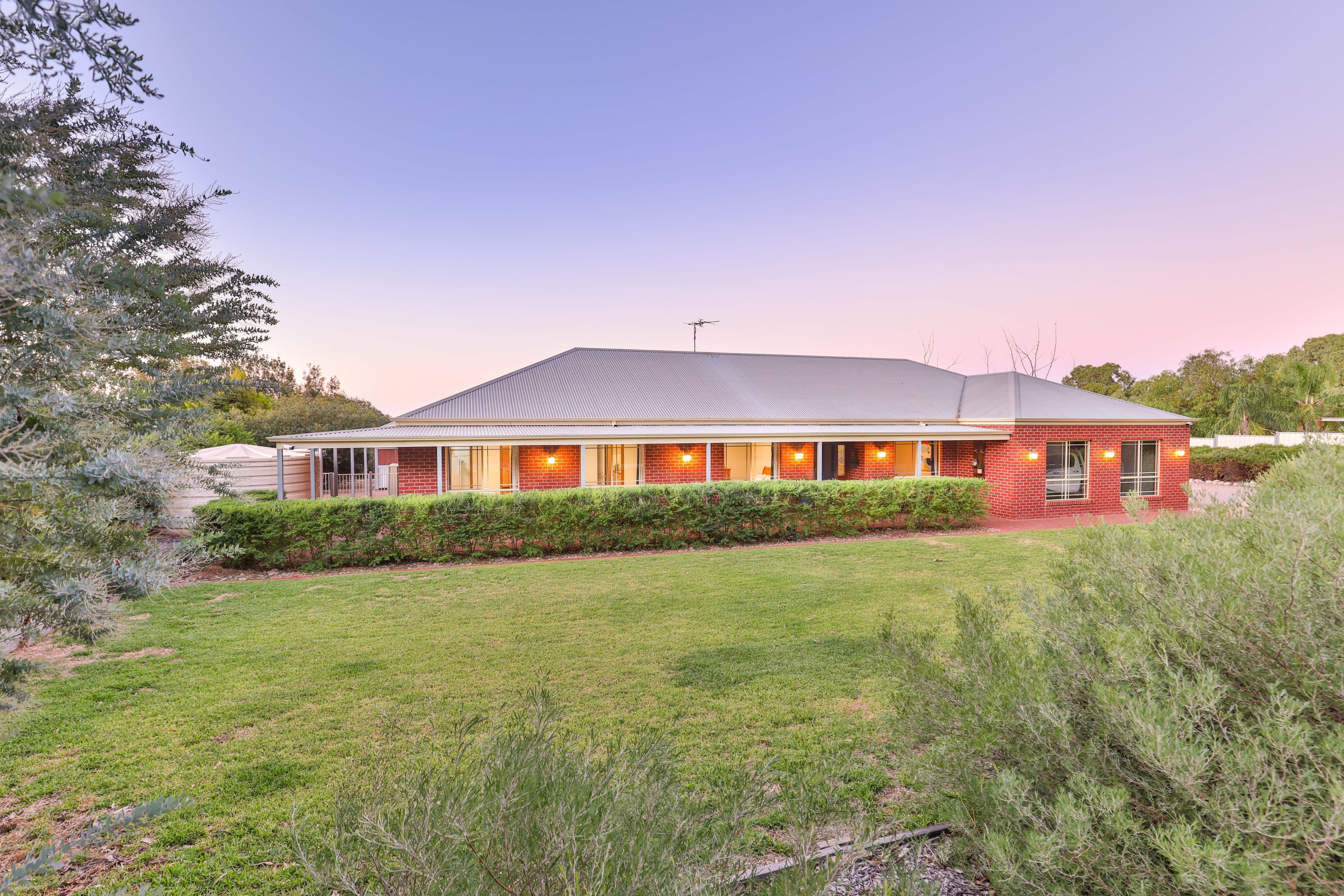 135 Chaffey Street, Merbein VIC 3505, Merbein - Thumbnail 2