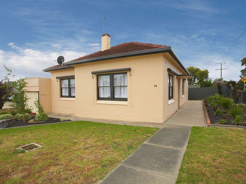 18 Brand Avenue, VICTOR HARBOR SA 5211, Victor Harbor - Thumbnail 3