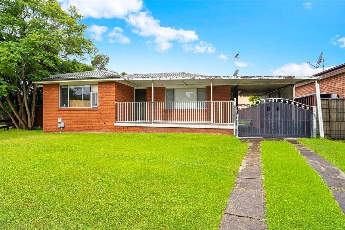 8 Day Place, Prospect NSW 2148, Prospect - Image 1