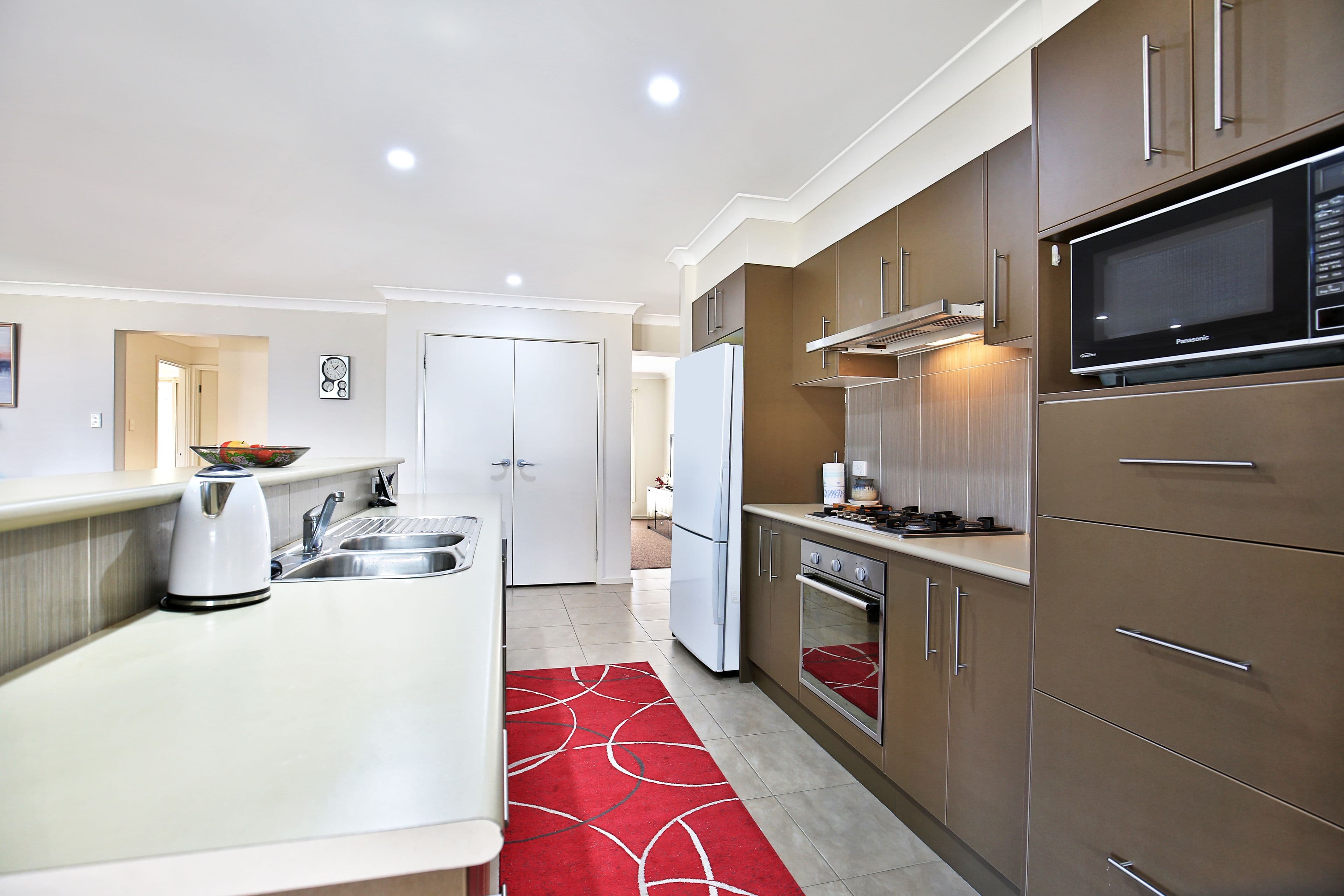 10 Coral Gum Court, Worrigee - Thumbnail 2