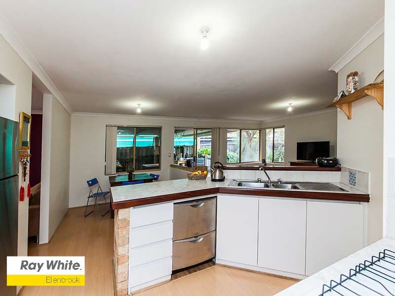 11 San Remo Vista, ELLENBROOK WA 6069, Ellenbrook - Thumbnail 6