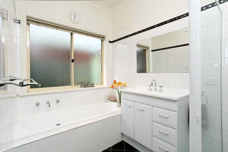 40 Avocet Drive, MAWSON LAKES SA 5095, Mawson Lakes - Thumbnail 4
