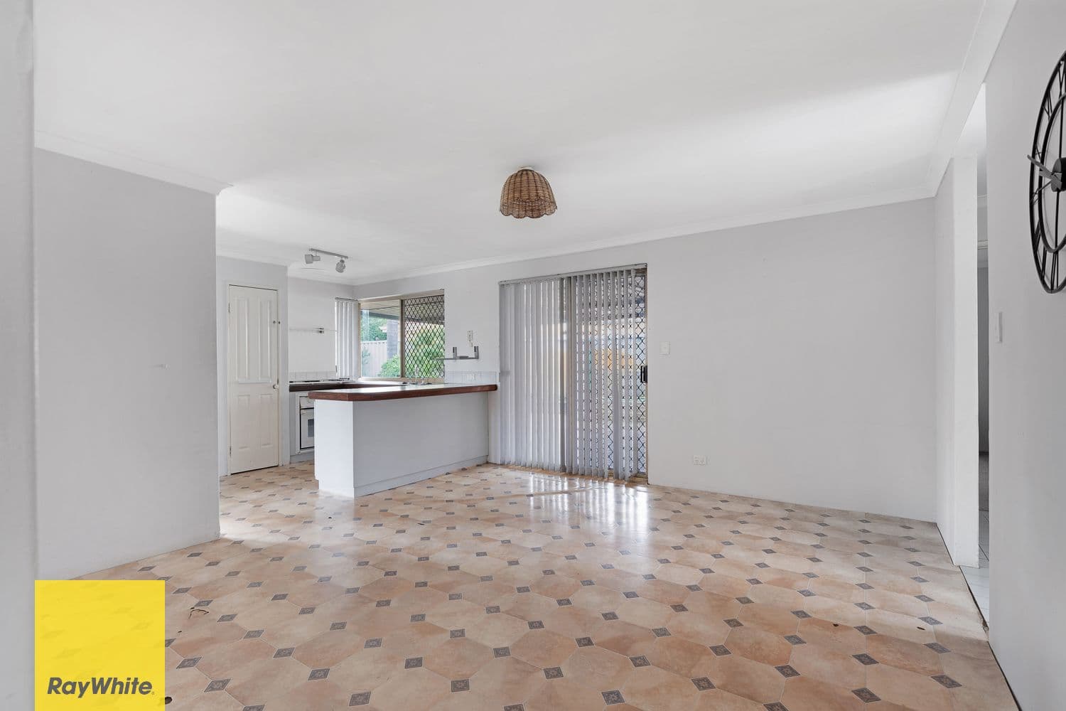 1 Addlewell Glen, Kiara WA 6054, Kiara - Thumbnail 6