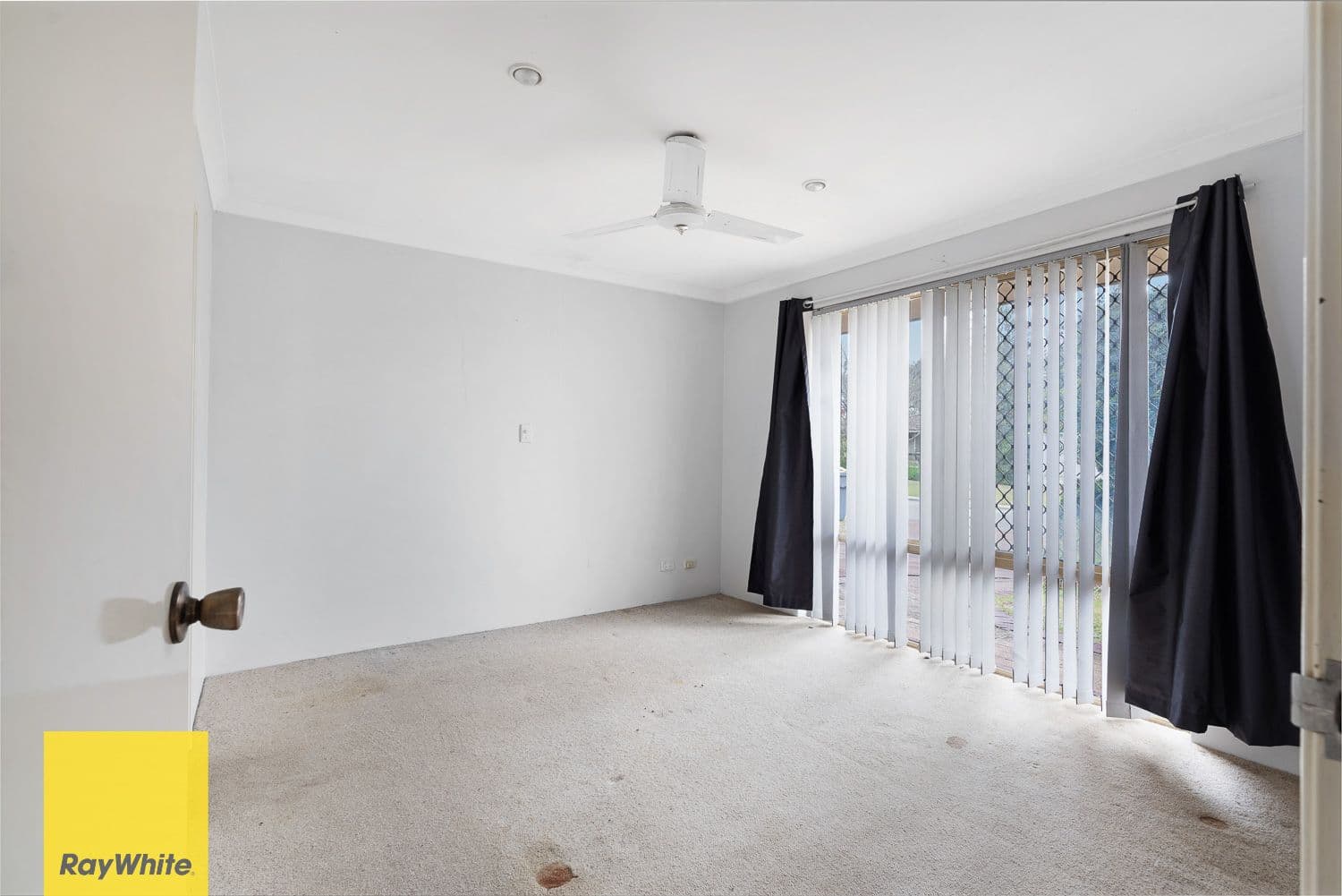 1 Addlewell Glen, Kiara WA 6054, Kiara - Thumbnail 8