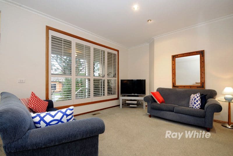 38 Aisbett Avenue, WANTIRNA SOUTH VIC 3152, Wantirna South - Thumbnail 6