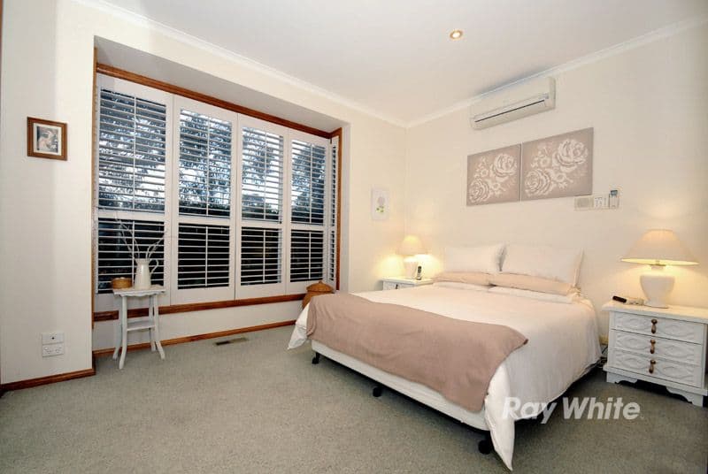 38 Aisbett Avenue, WANTIRNA SOUTH VIC 3152, Wantirna South - Thumbnail 8