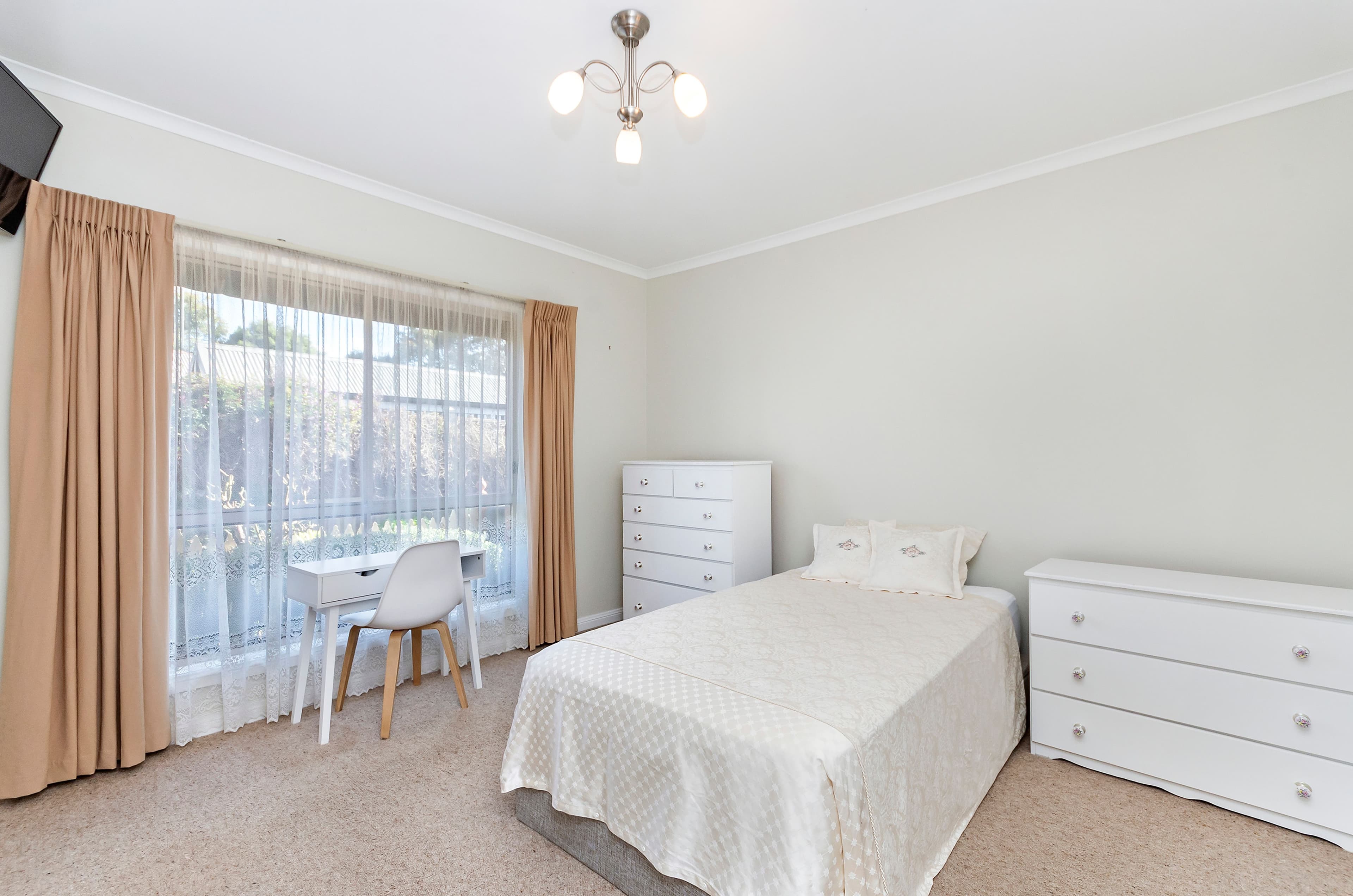 192 Commercial Road, Koroit VIC 3282, Koroit - Thumbnail 5