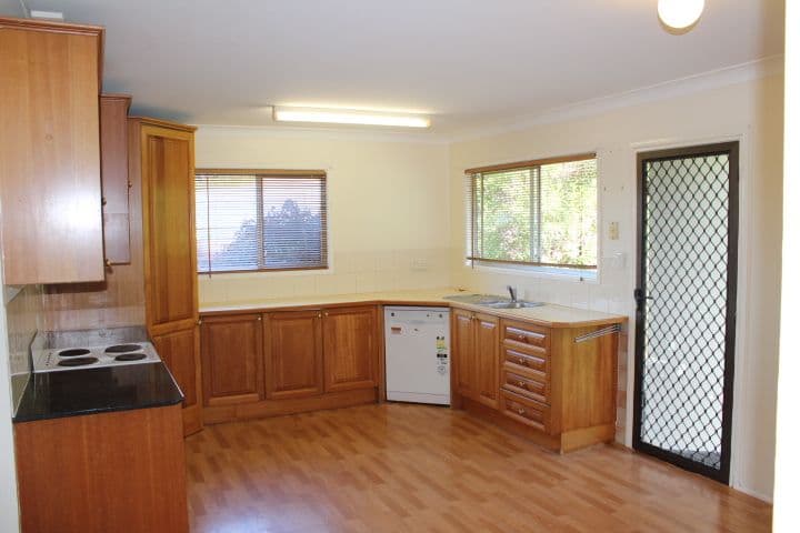 31 Menangle Avenue, Arana Hills QLD 4054, Arana Hills - Thumbnail 5