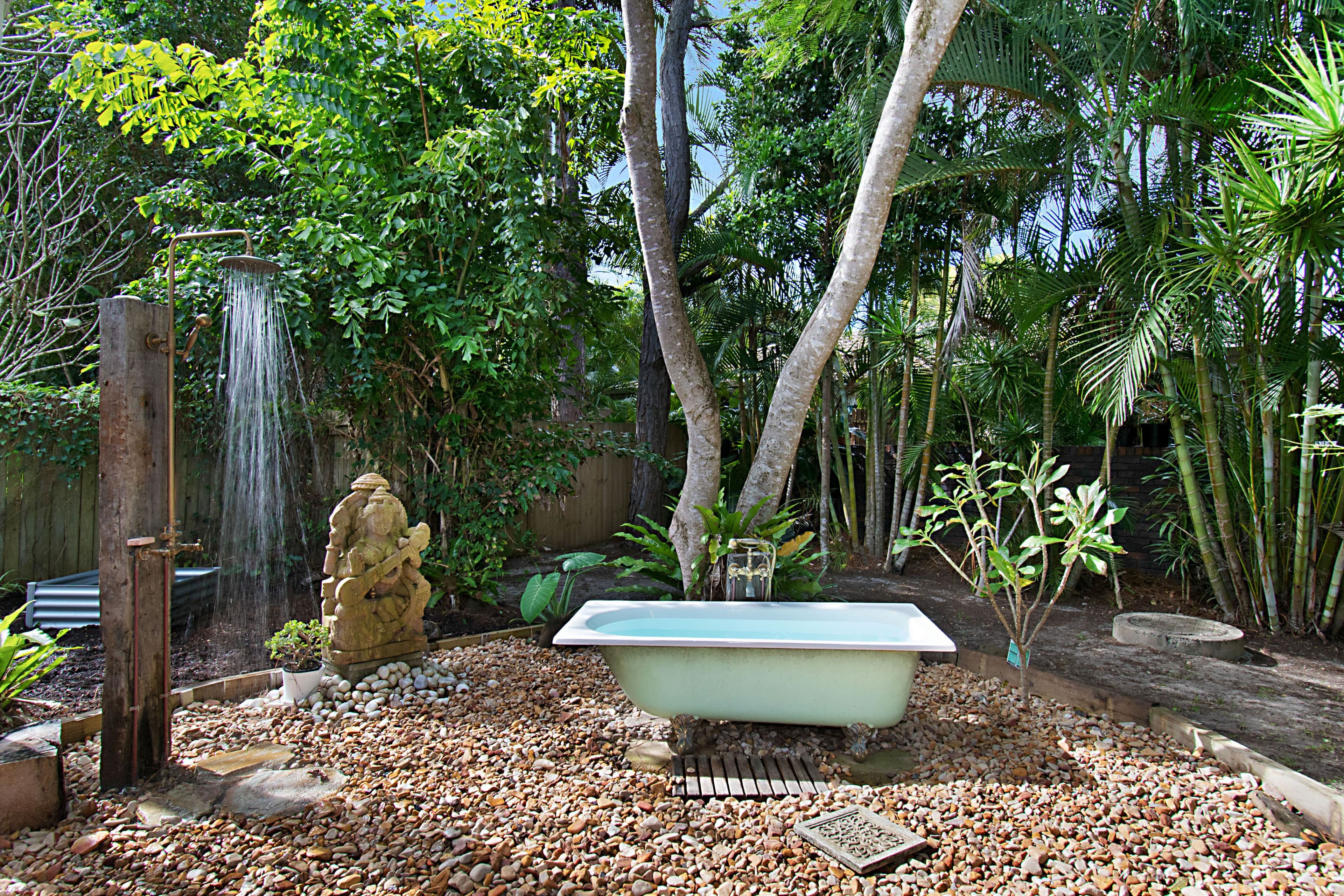 502/1 Dune Walk, Woolooware - Image 1