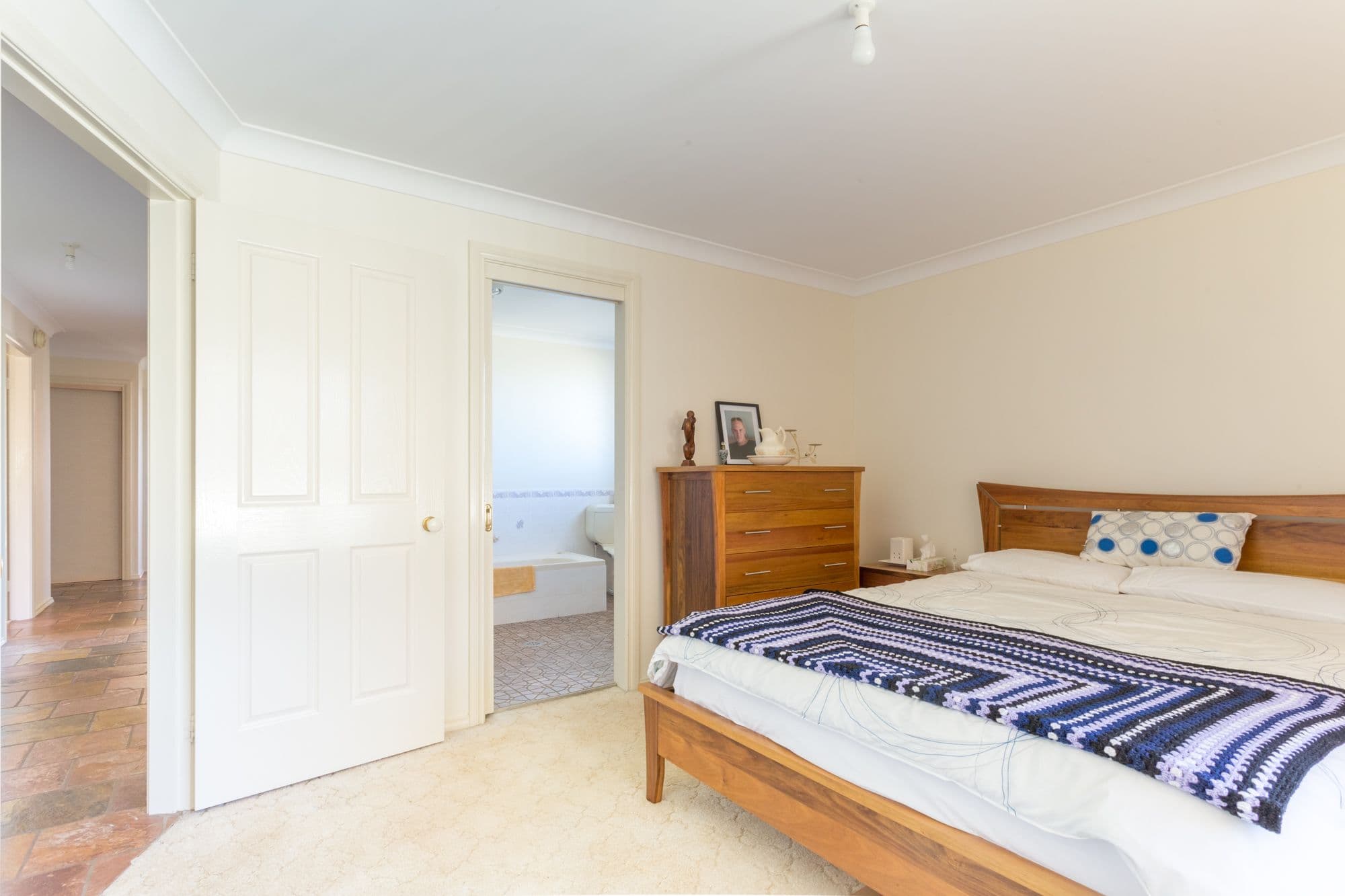 4 Madison Way, Orange - Thumbnail 7