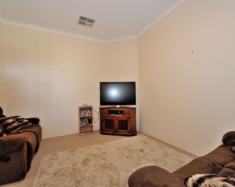 41 Montgomery Drive, SUCCESS WA 6164, Success - Thumbnail 3