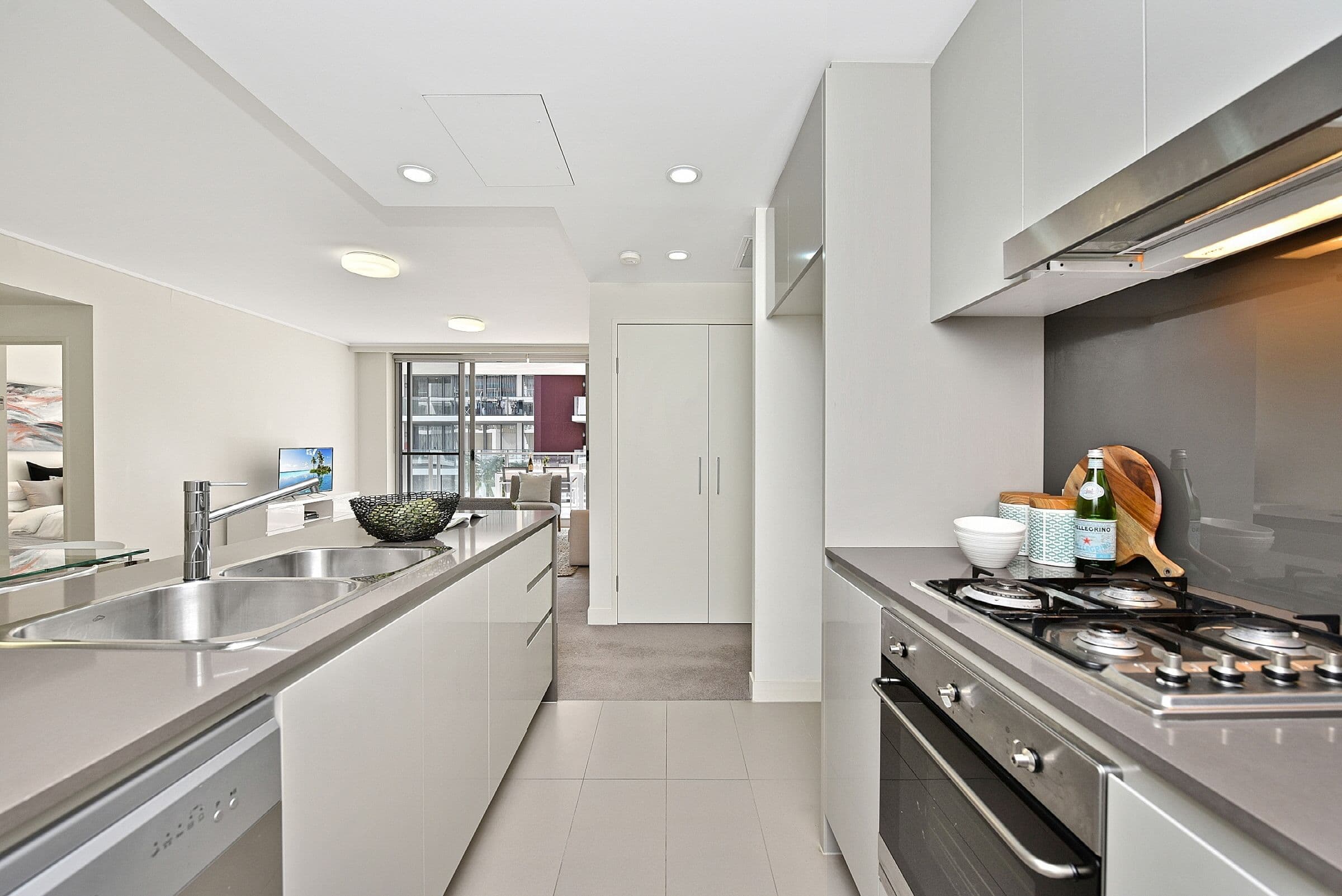 7 Sevier Avenue, Rhodes NSW 2138, Rhodes - Thumbnail 4