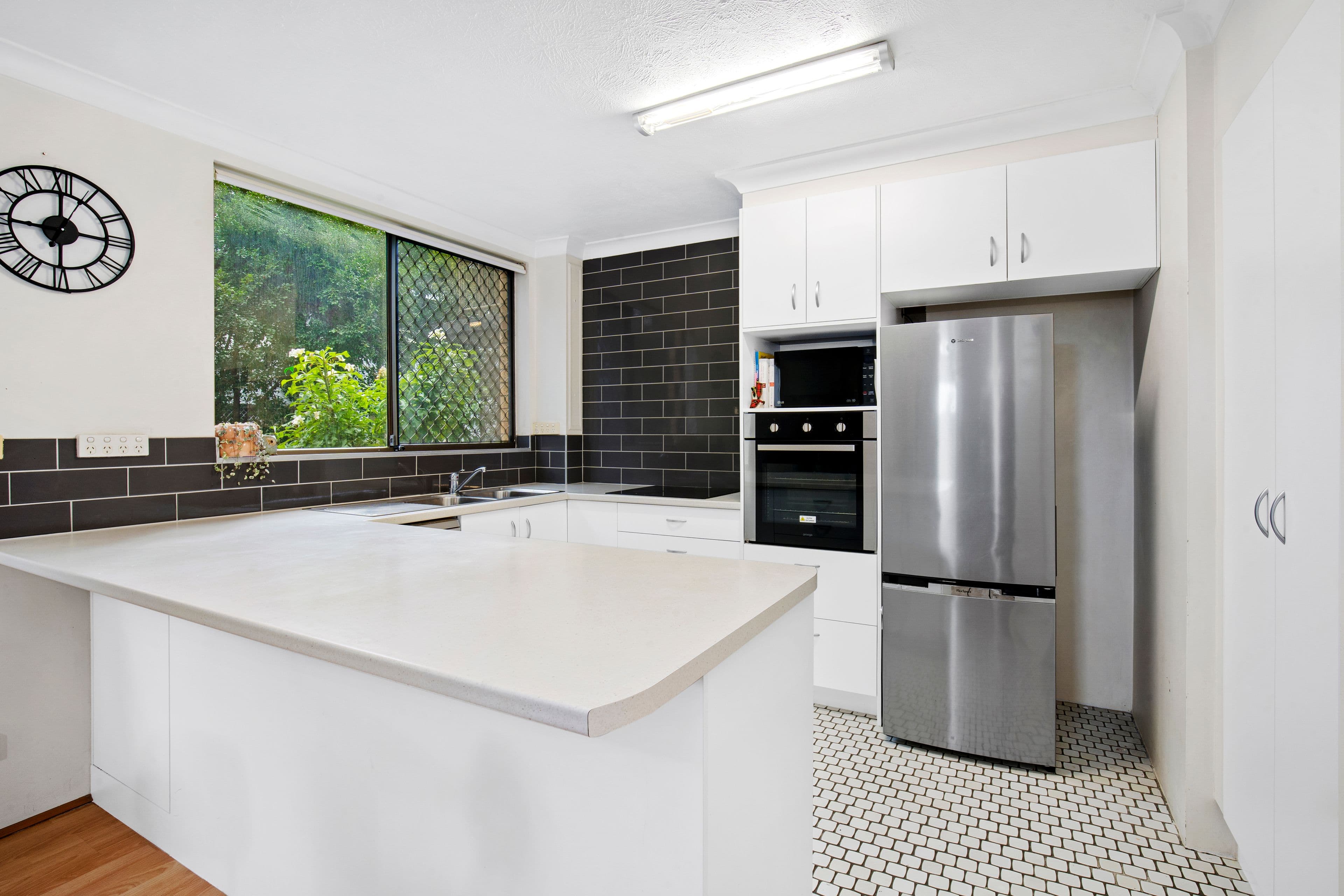 2325 Gold Coast Highway, Mermaid Beach QLD 4218, Mermaid Beach - Thumbnail 6