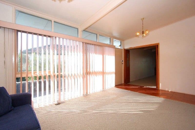 38 Ibbottson Street, WATSONIA VIC 3087, Watsonia - Thumbnail 4