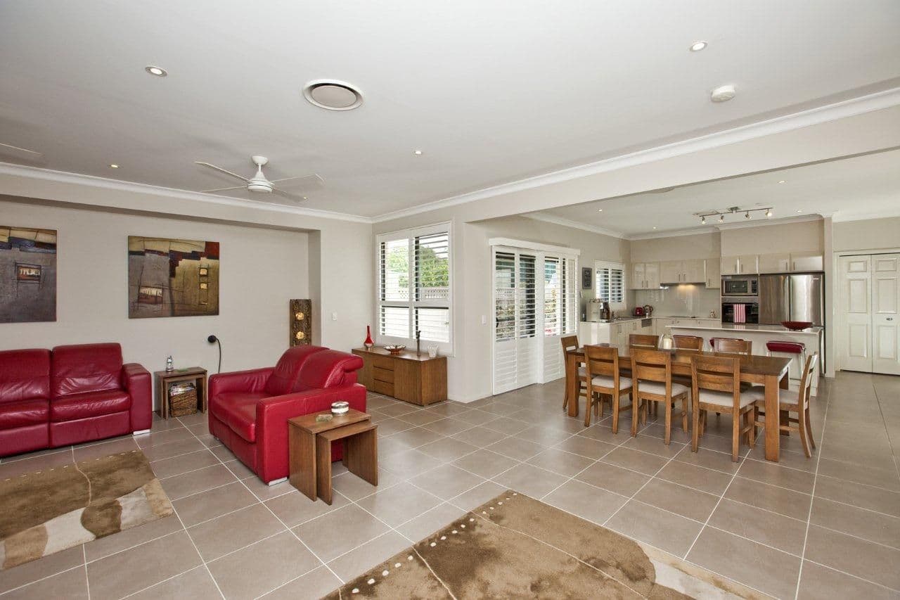 14  Meredith Avenue, LEMON TREE PASSAGE NSW 2319, Lemon Tree Passage - Thumbnail 2