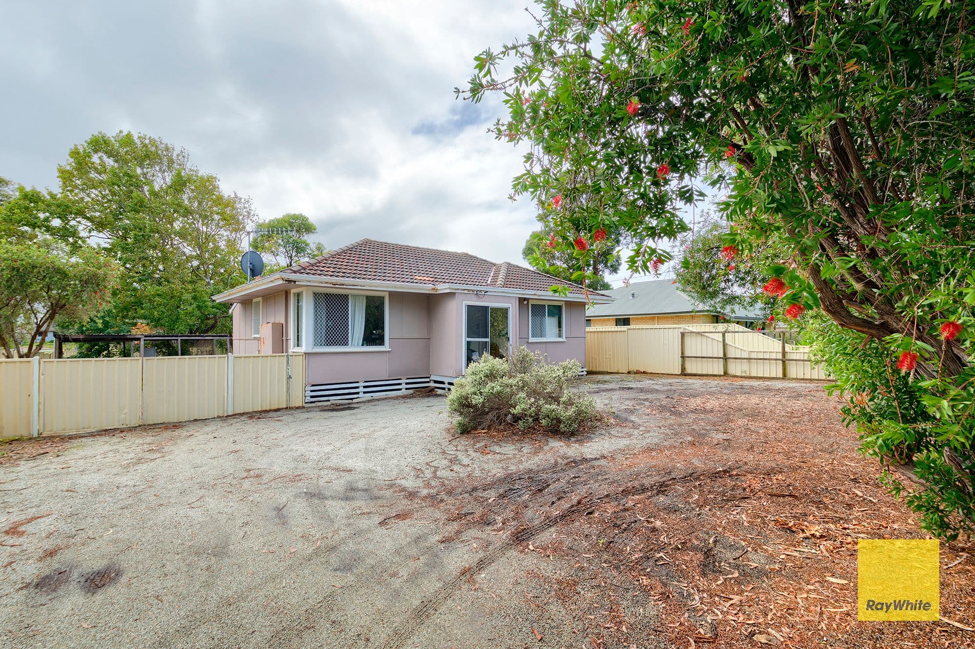 24 McKeown Avenue, Lockyer WA 6330, Lockyer - Thumbnail 2