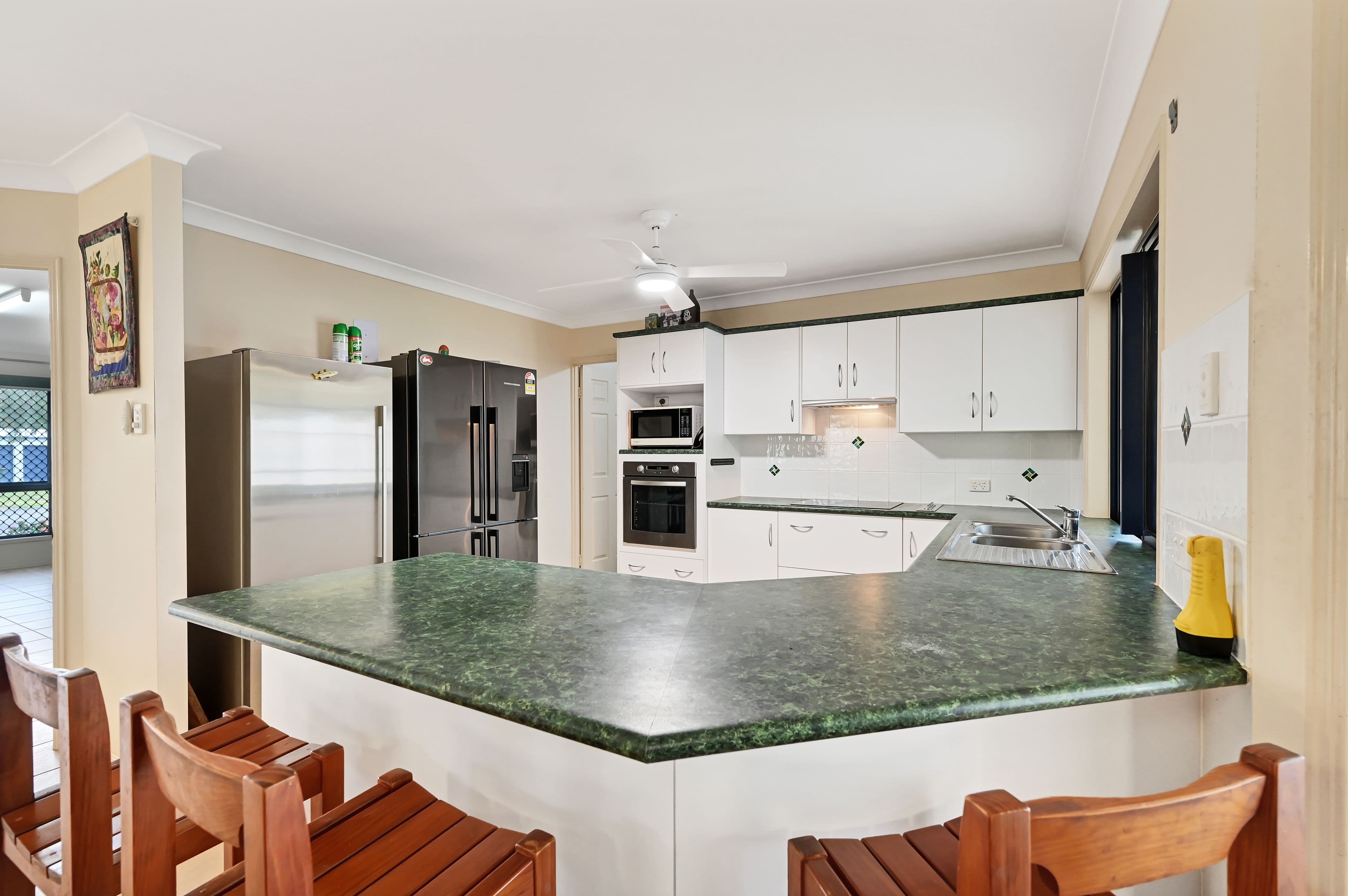 7 Turnberry Court, Balgal Beach QLD 4816, Balgal Beach - Thumbnail 4