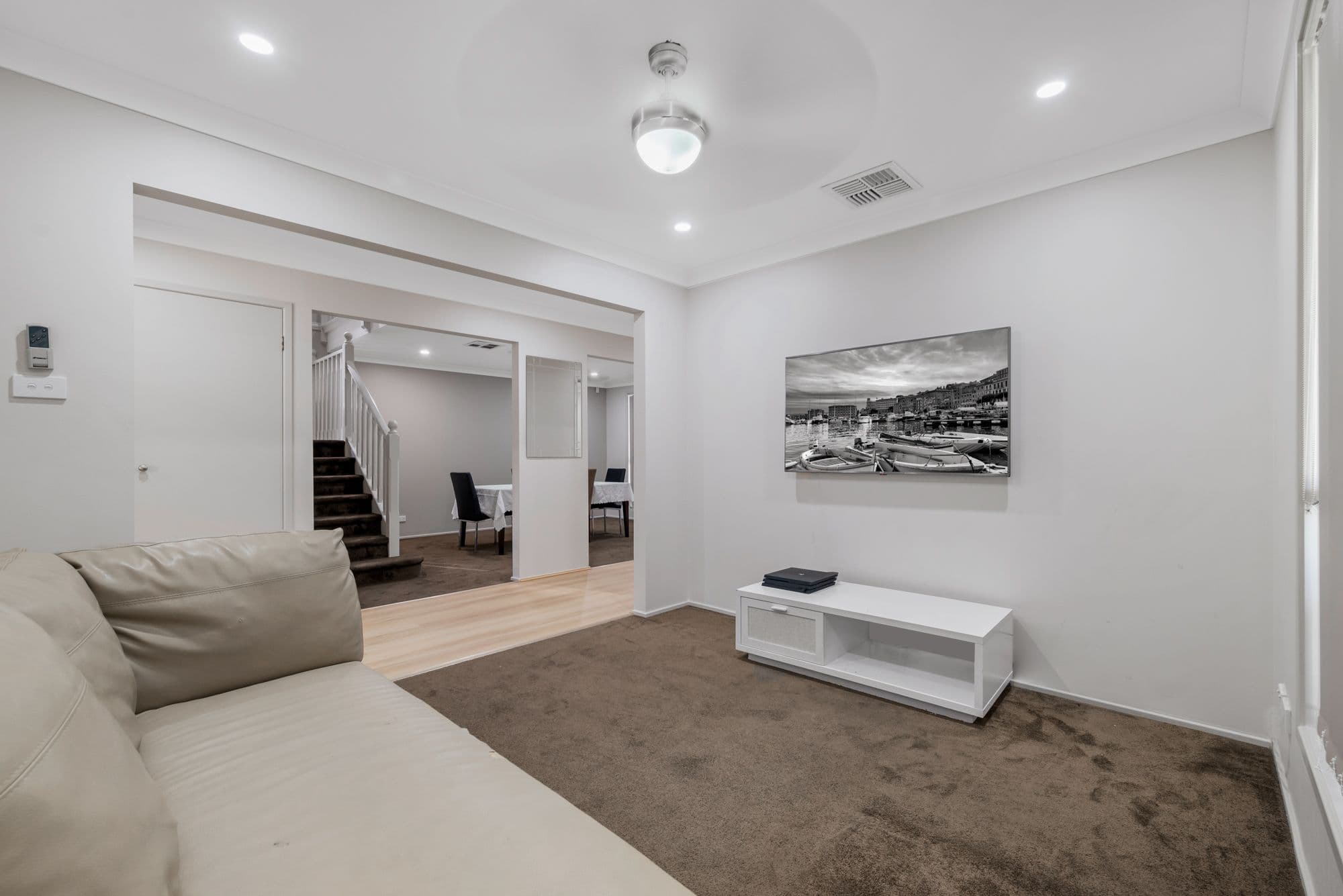 15 Pinehurst Avenue, Glenmore Park NSW 2745, Glenmore Park - Thumbnail 2