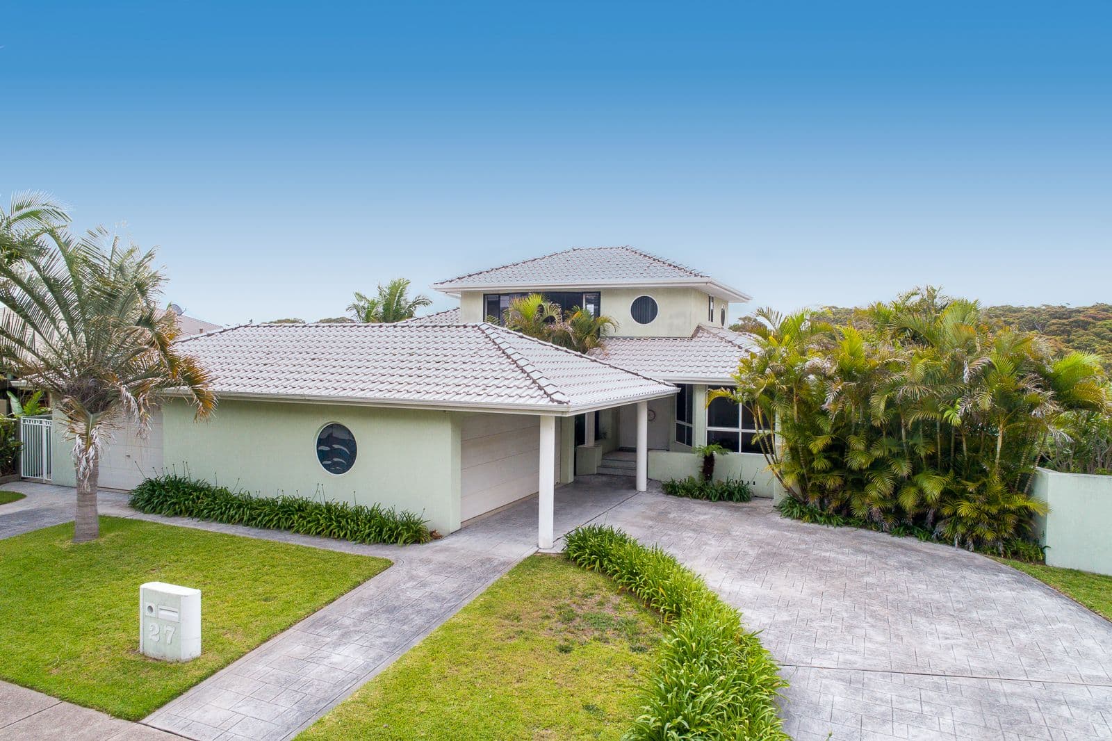 27 Burwood Road, Whitebridge - Image 1