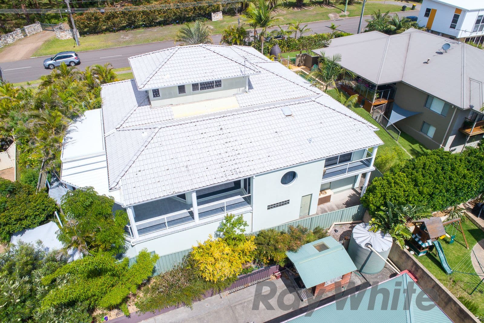 27 Burwood Road, Whitebridge - Thumbnail 6