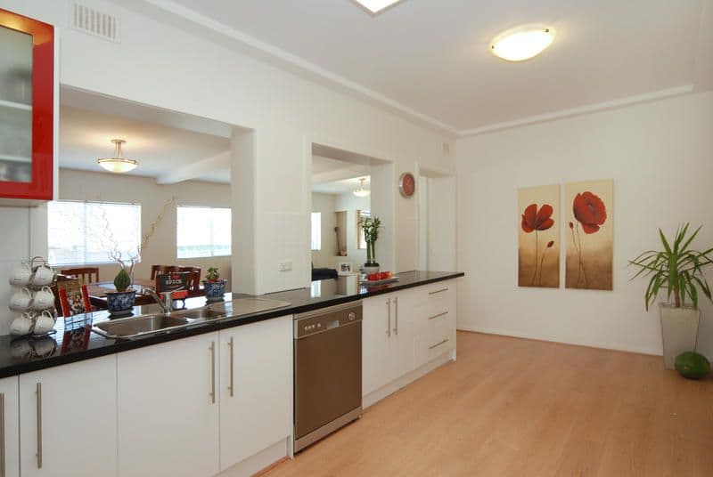 15 Bruce Avenue, ROSTREVOR SA 5073, Rostrevor - Thumbnail 4