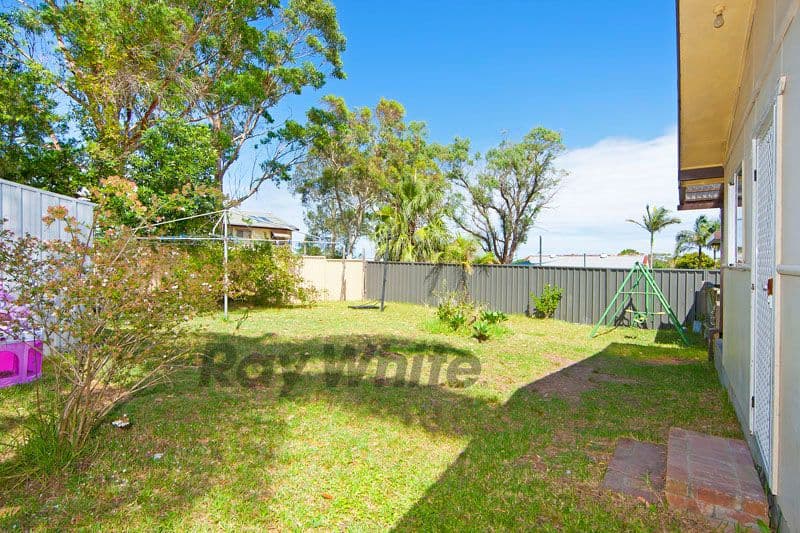 109 Emu Drive, SAN REMO NSW 2262, San Remo - Thumbnail 2