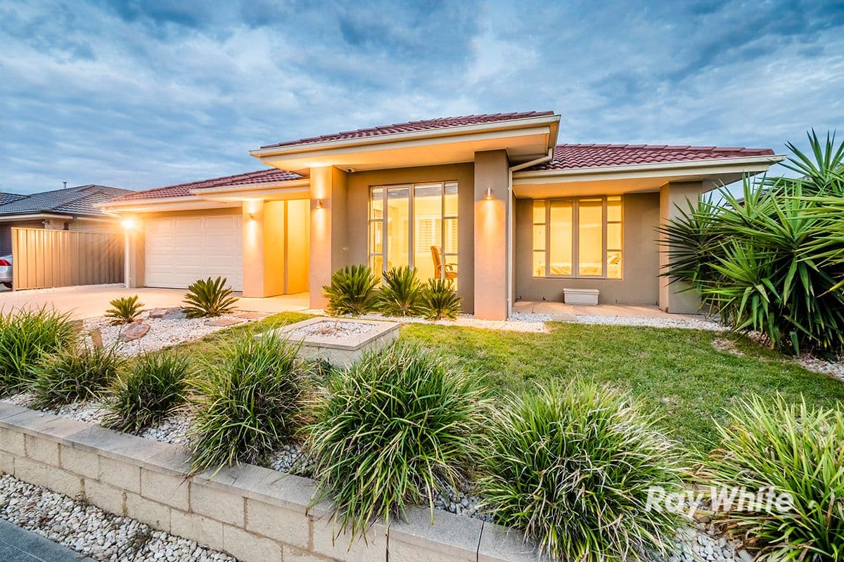29 Bowyer Avenue, Cranbourne East VIC 3977, Cranbourne East - Image 1