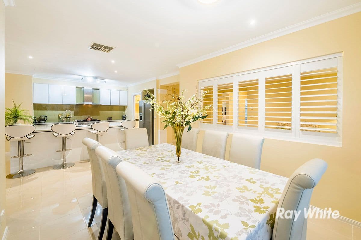 29 Bowyer Avenue, Cranbourne East VIC 3977, Cranbourne East - Thumbnail 5