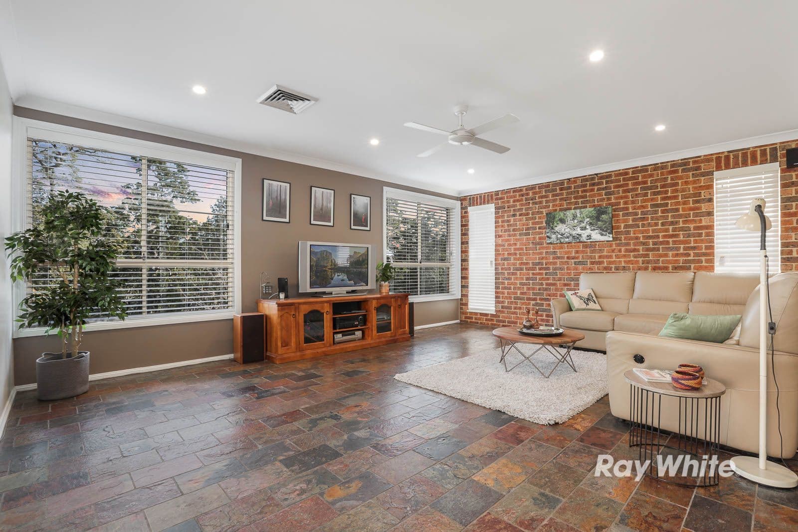 48 Gooraway Drive, Castle Hill - Thumbnail 6