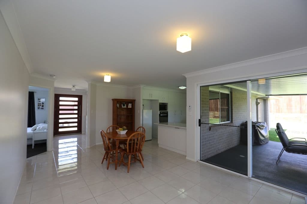 45 Bennett Street, KLEINTON QLD 4352, Kleinton - Thumbnail 4