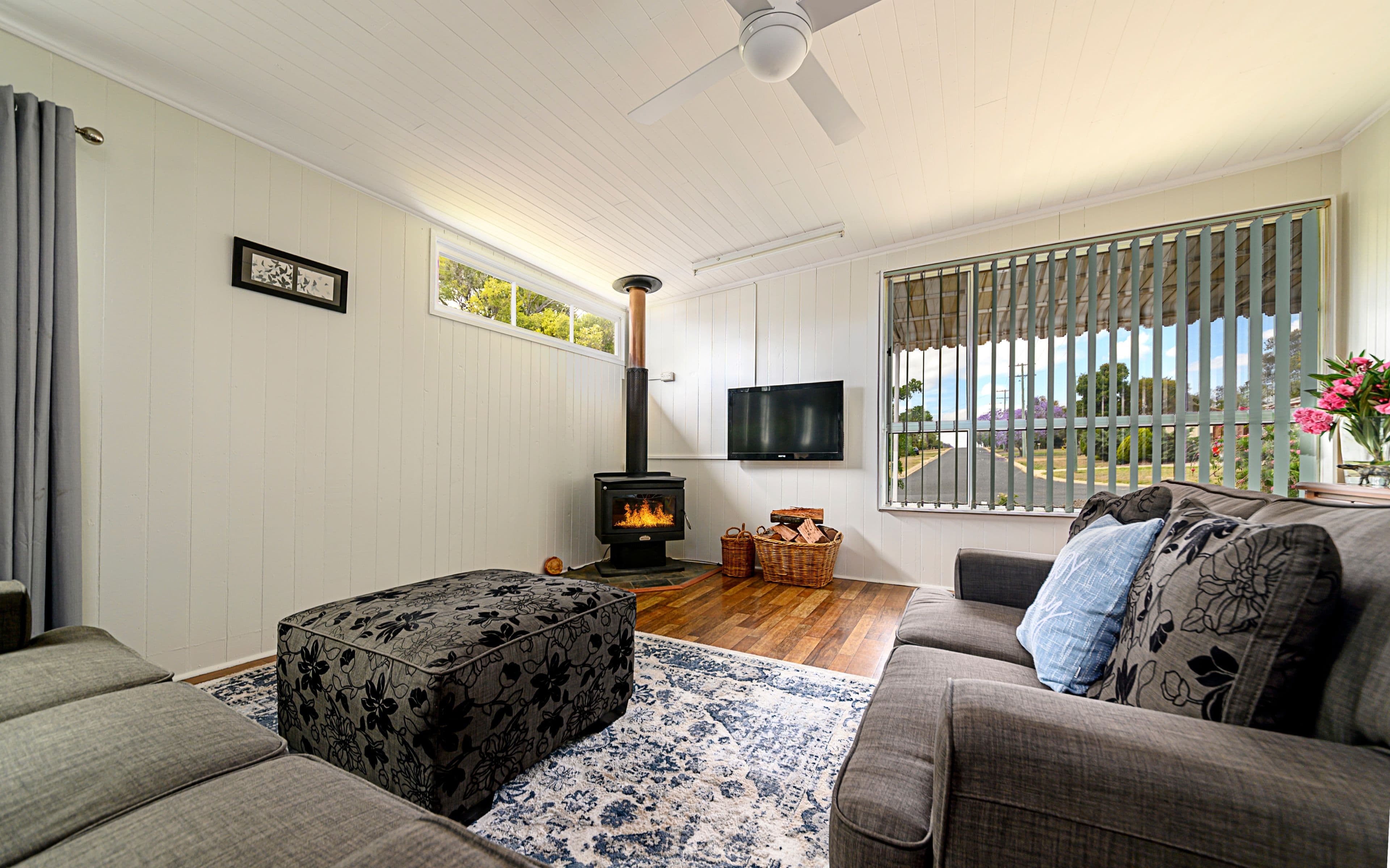 19 Diery Street, Rosenthal Heights QLD 4370, Rosenthal Heights - Thumbnail 3