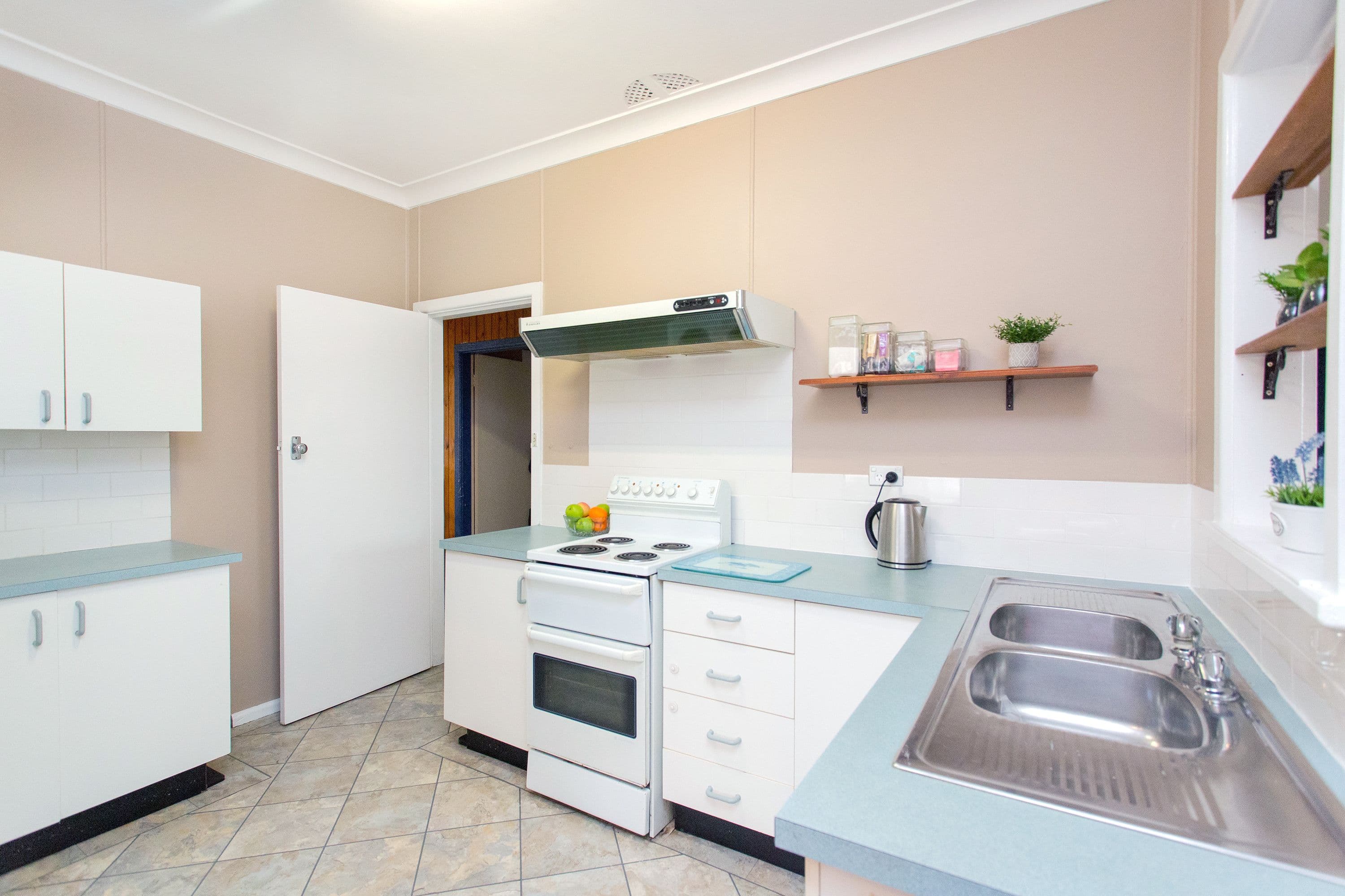 6 Dungaleer Street, Cowra - Thumbnail 2