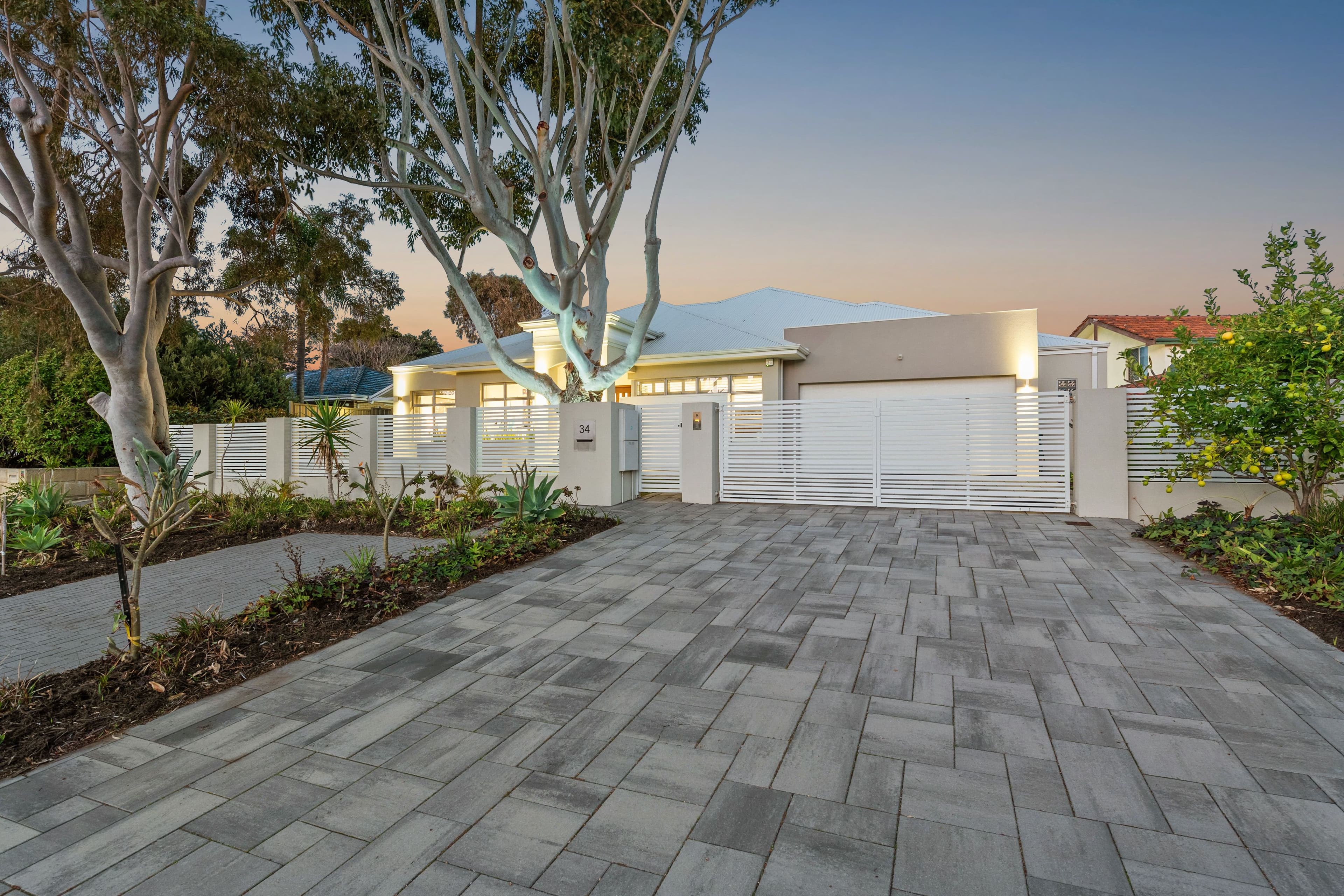 34 Kempenfeldt Avenue, Sorrento WA 6020, Sorrento - Image 1
