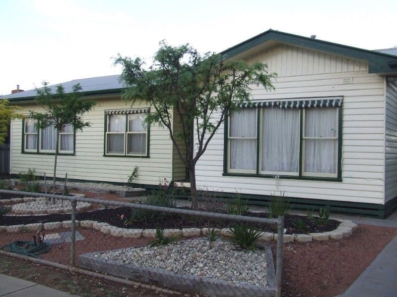 17 Queen Street, ROCHESTER VIC 3561, Rochester - Image 1