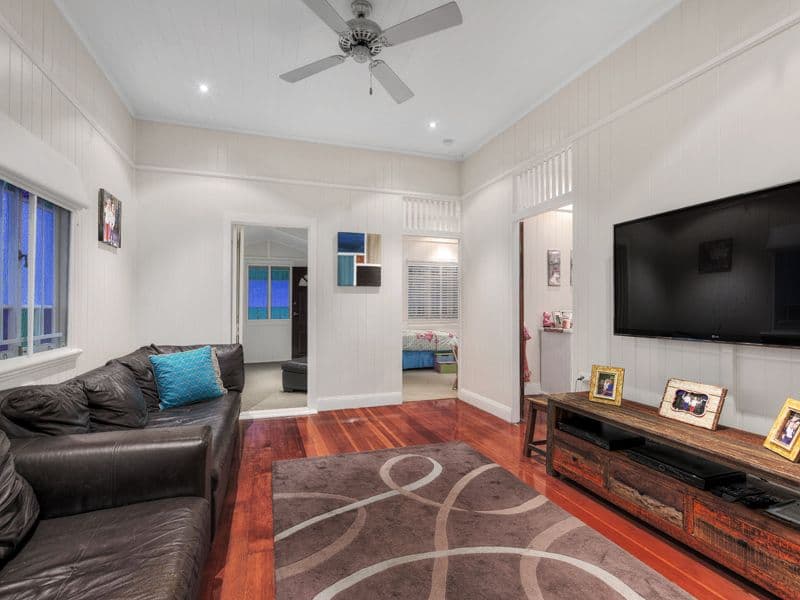 17 Burke Street, Coorparoo QLD 4151, Coorparoo - Thumbnail 2