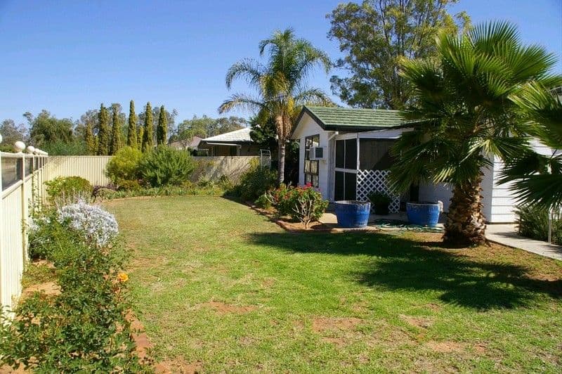 4 Ogilvy Street, RENMARK SA 5341, Renmark - Thumbnail 2