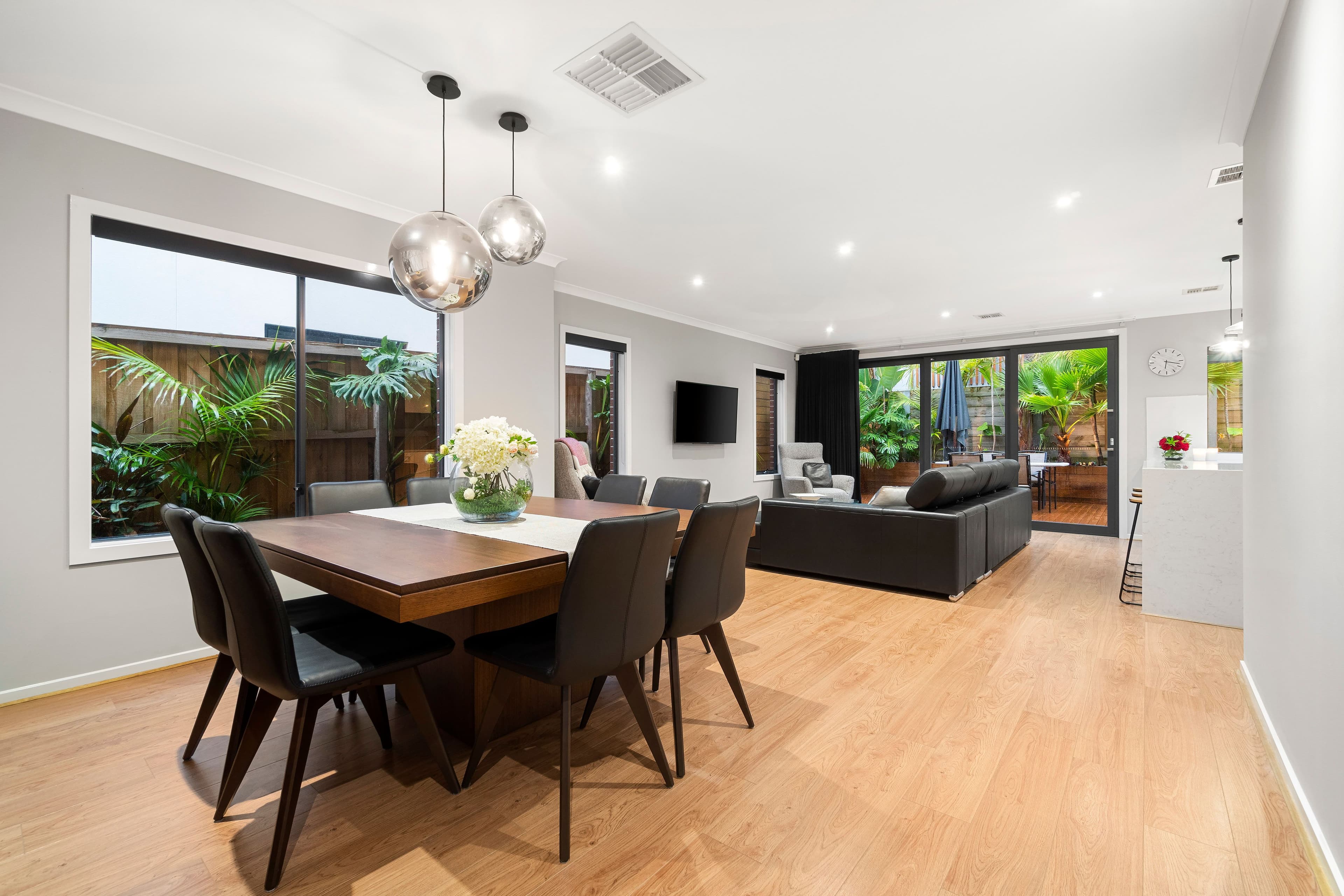 29 Eminence Way, Wantirna South VIC 3152, Wantirna South - Thumbnail 3