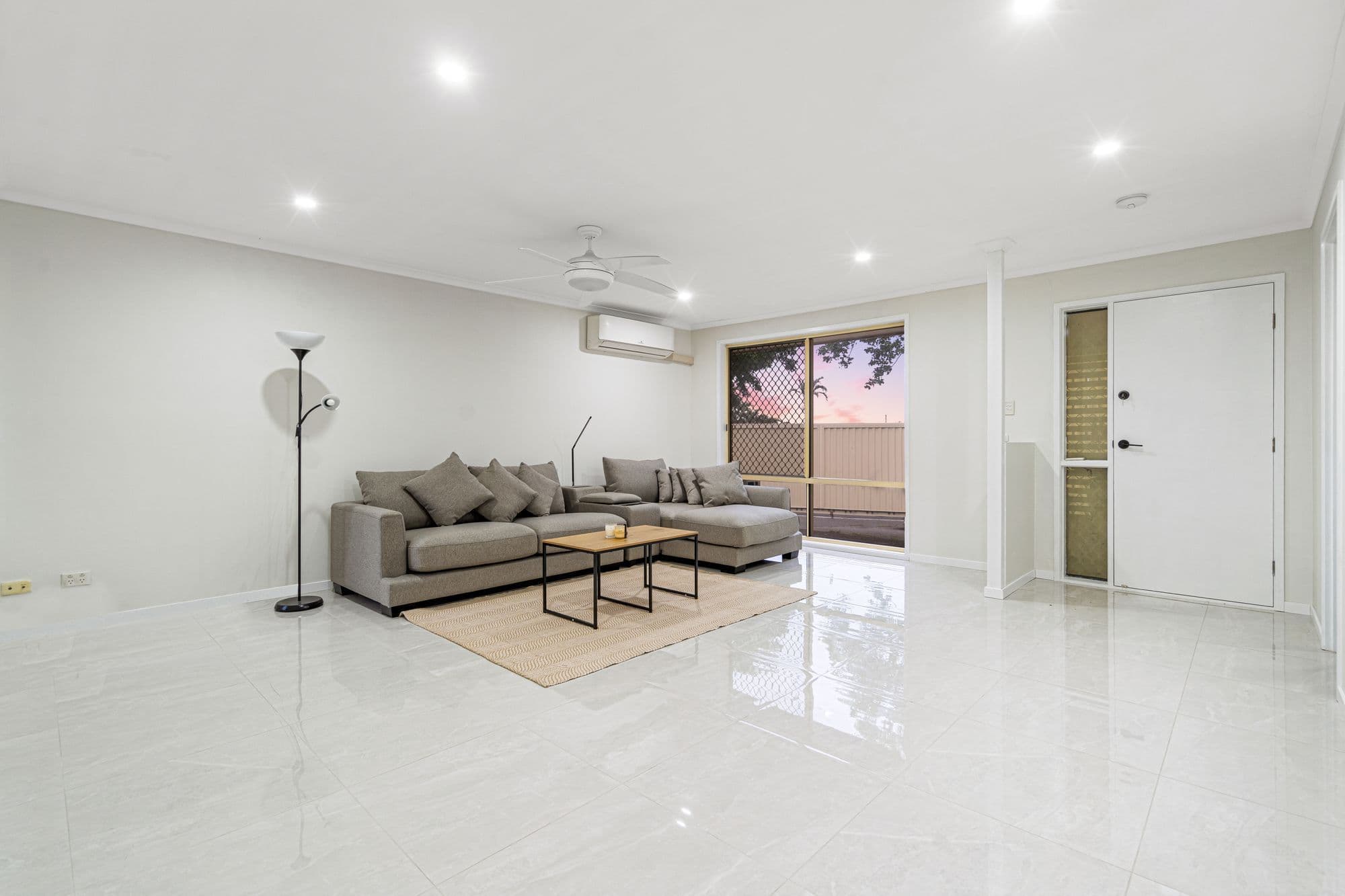 358 Mount Gravatt-Capalaba Road, Wishart QLD 4122, Wishart - Thumbnail 3