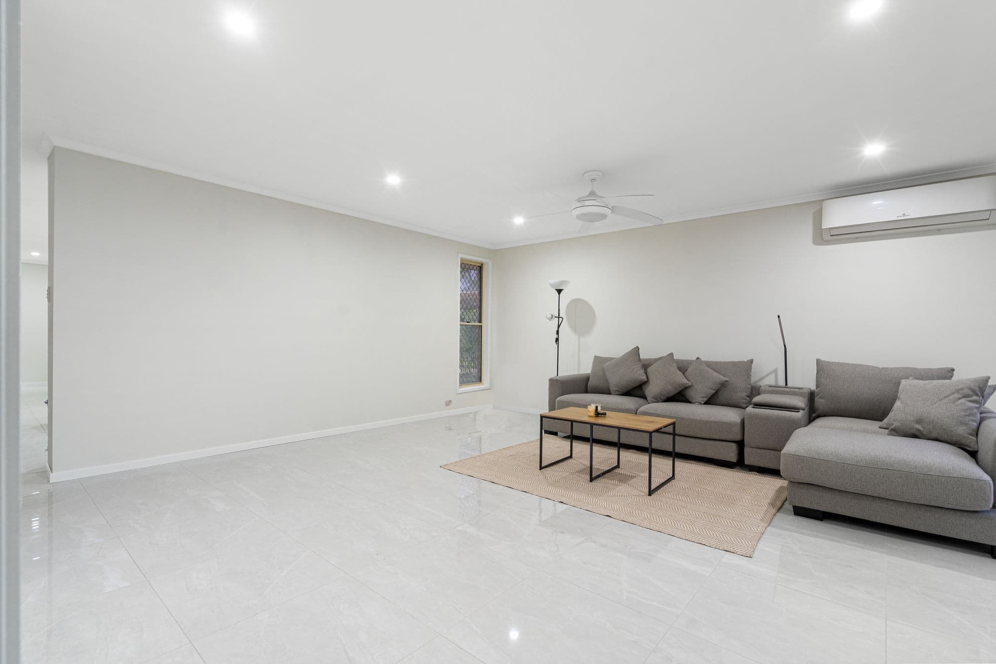 358 Mount Gravatt-Capalaba Road, Wishart QLD 4122, Wishart - Thumbnail 4