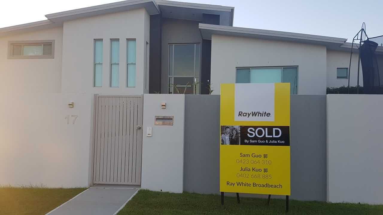17 Rebholz Drive, Benowa Waters QLD 4217, Benowa - Image 1