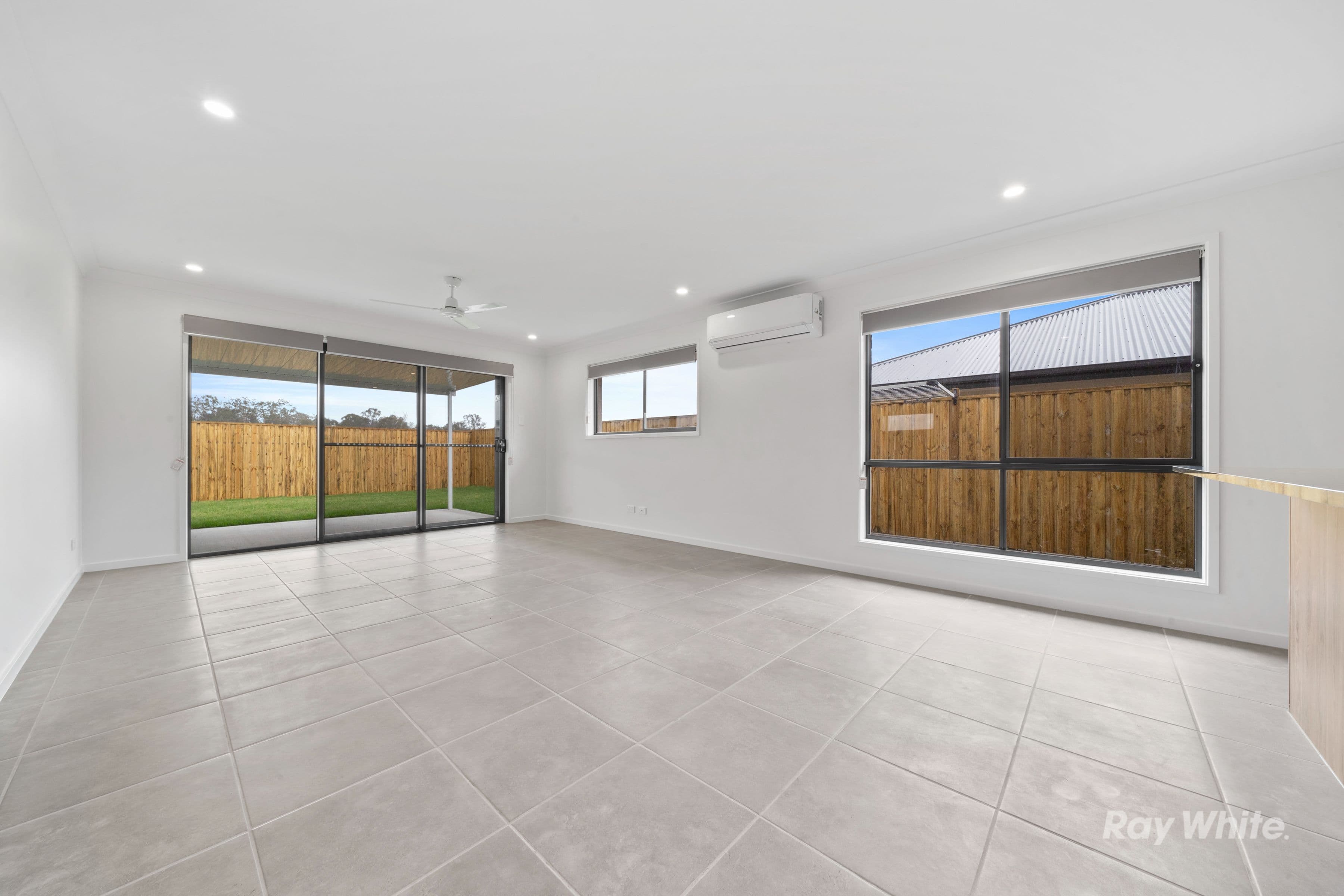 12 Colmar Street, Jimboomba QLD 4280, Jimboomba - Thumbnail 2