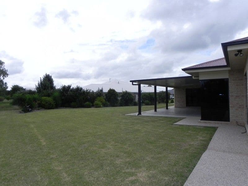21 Fairway Drive, PITTSWORTH QLD 4356, Pittsworth - Thumbnail 5
