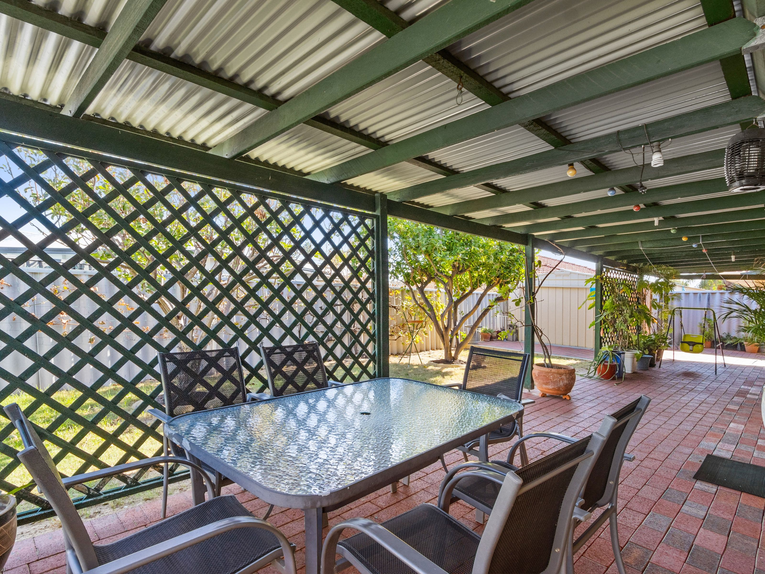 15 Edelweiss Way, Beckenham WA 6107, Beckenham - Thumbnail 4