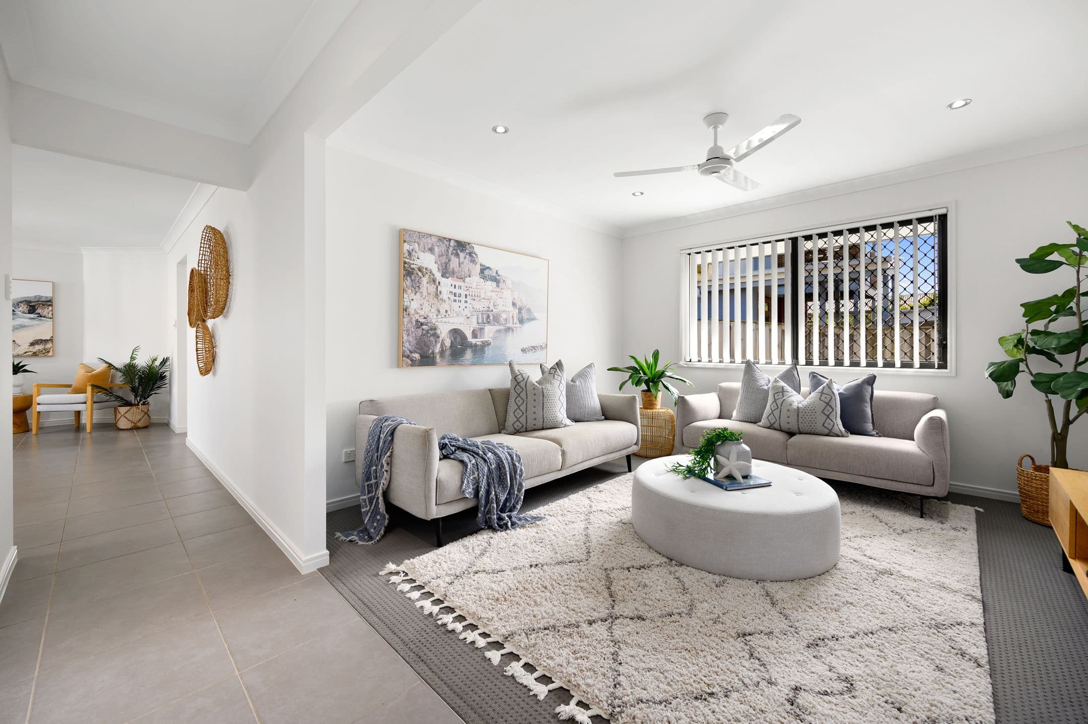 21 Paradise Drive, Coomera QLD 4209, Coomera - Thumbnail 3