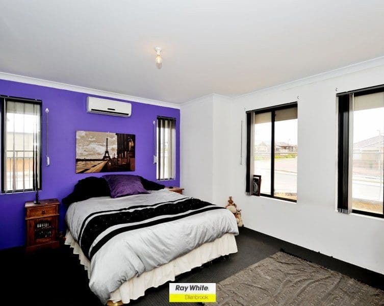 152 Elmridge Parkway, ELLENBROOK WA 6069, Ellenbrook - Thumbnail 2