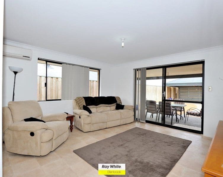 152 Elmridge Parkway, ELLENBROOK WA 6069, Ellenbrook - Thumbnail 4