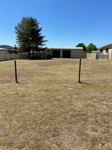27 Smith Street, Stanthorpe QLD 4380, Stanthorpe - Thumbnail 3