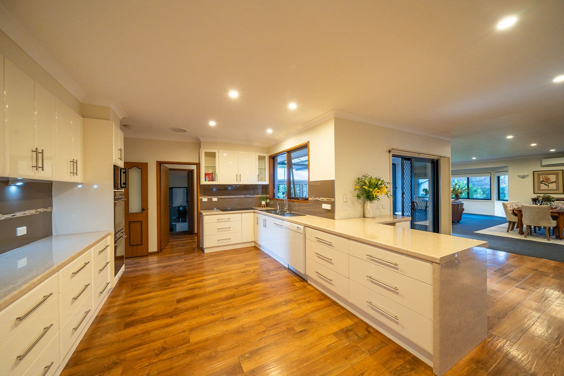 2-4 Latrobe Street, Kyneton VIC 3444, Kyneton - Thumbnail 5