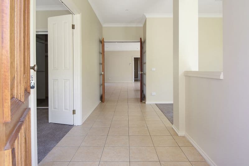 17 Nedlands Close, West Wodonga VIC 3690, West Wodonga - Thumbnail 4
