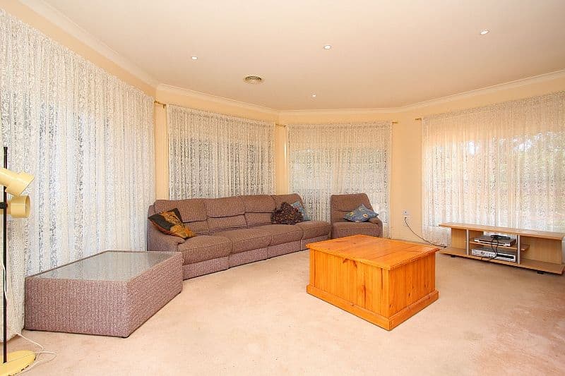 4  Atlanta Close, MILL PARK VIC 3082, Mill Park - Thumbnail 6